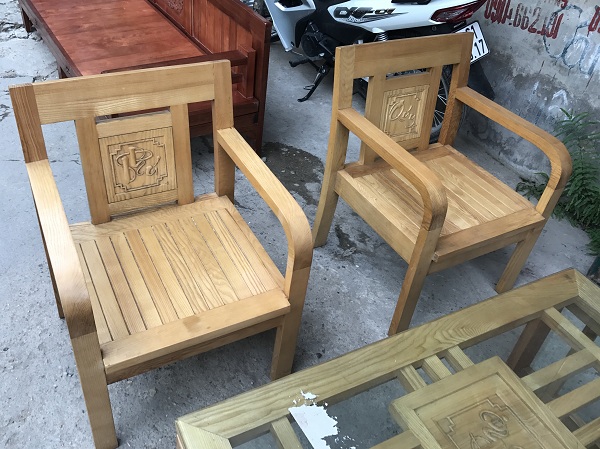 Bộ bàn ghế gỗ sồi nga mới 90%_1